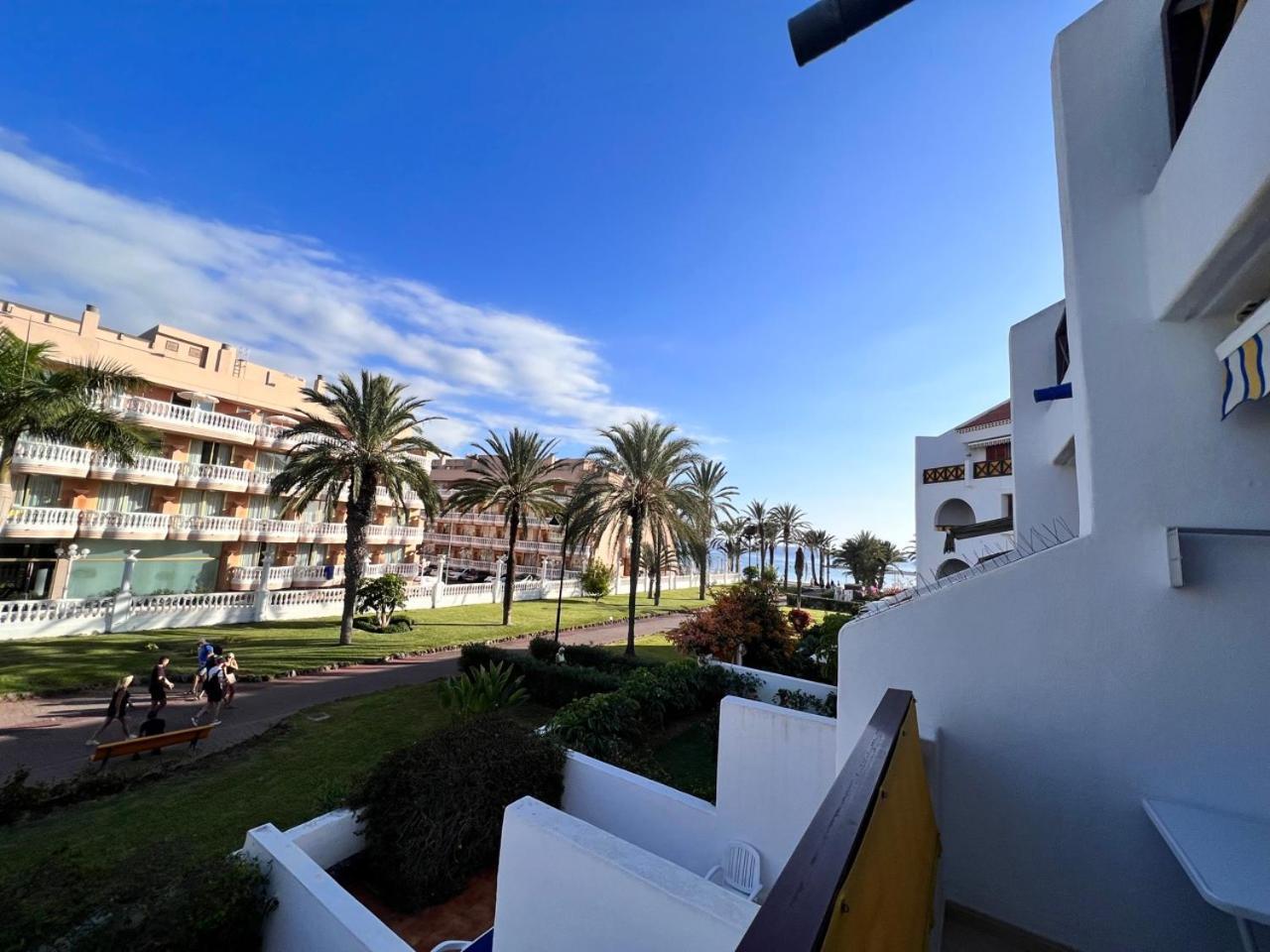 Seafront New Modern Appartement Playa de las Américas Buitenkant foto
